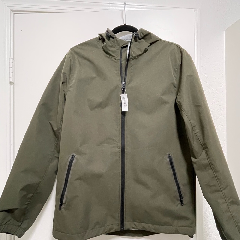 Water Resistant Windbreaker